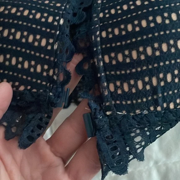 NWT: set of two 32B - super comfortable front close bras - Picture 2 of 7